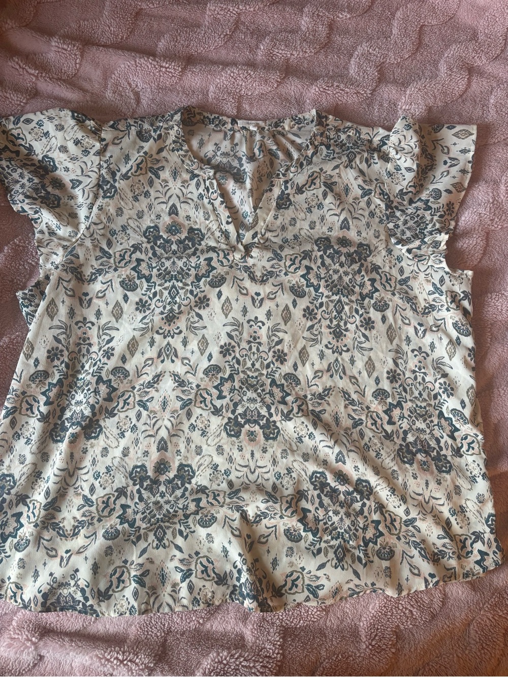 Maurice’s-3XL Women's Floral Pattern Cream and Teal Short Sleeve Top